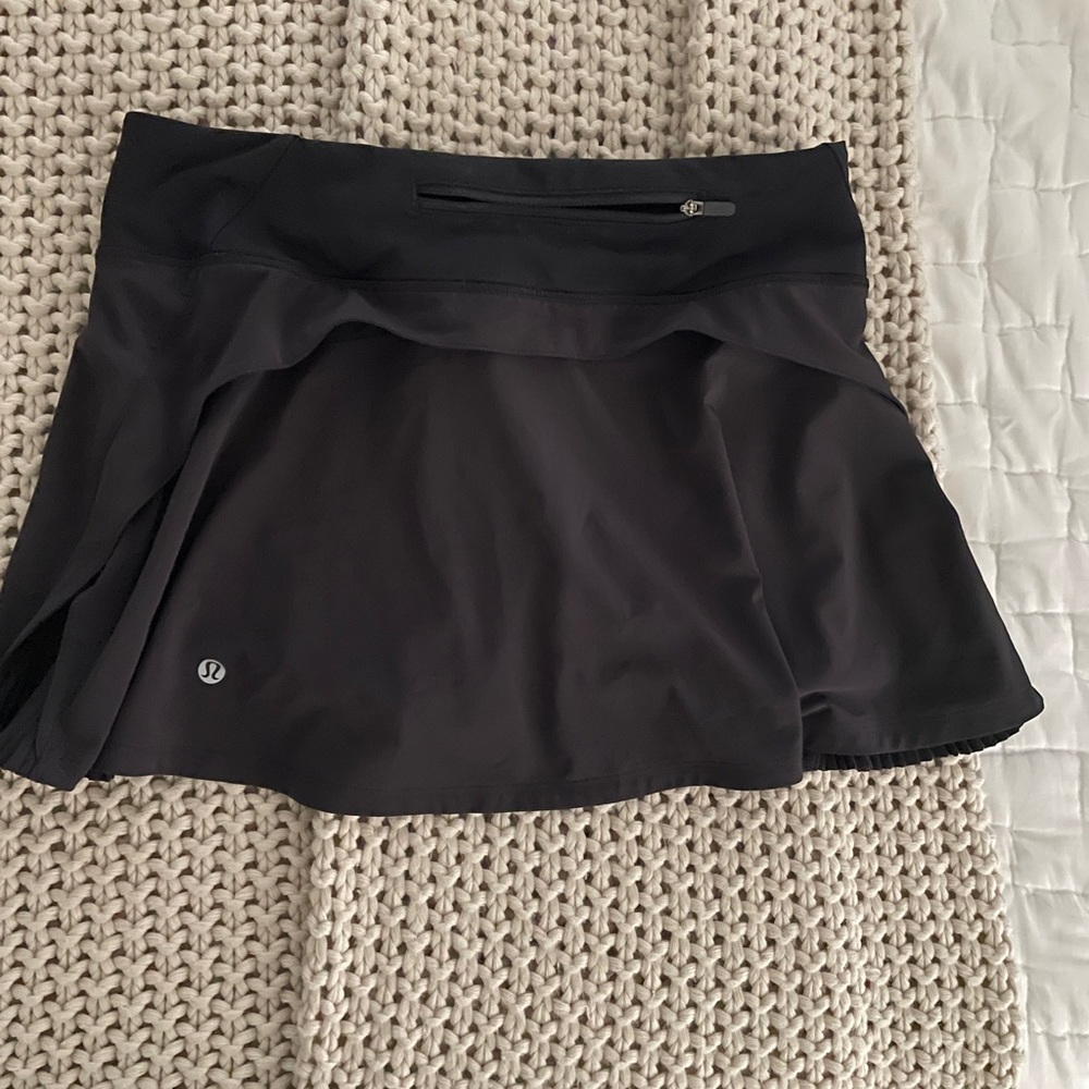 Lululemon Play Off the Pleats tennis skirt - black